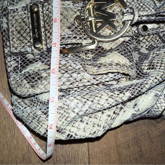 MK Snakeskin Pattern Tote Bag - Picture 2 of 6